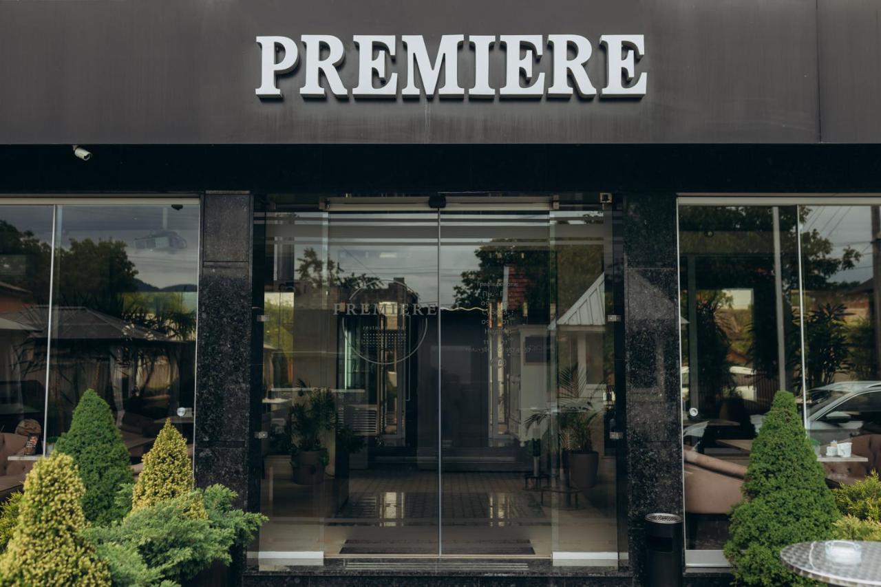 Premiere Hotel Khust Eksteriør bilde