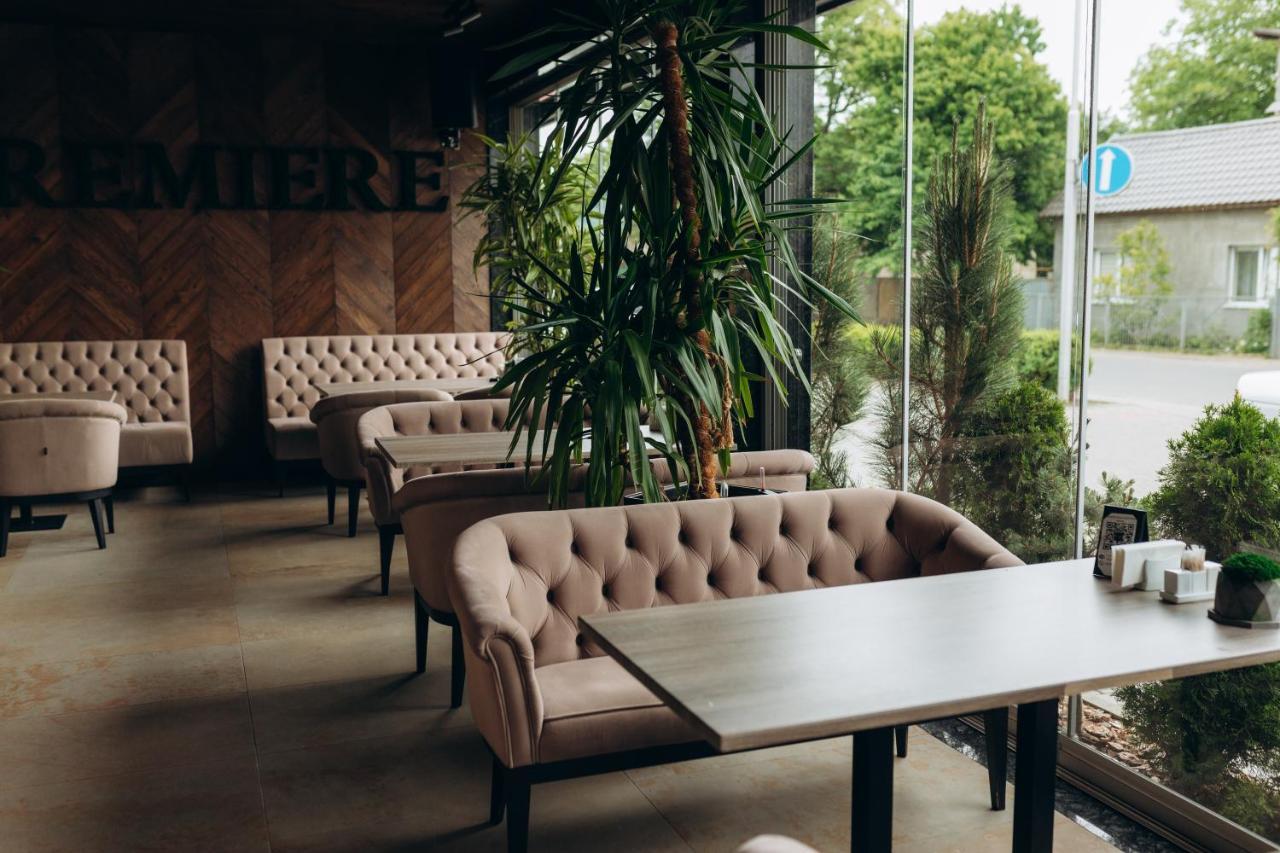 Premiere Hotel Khust Eksteriør bilde