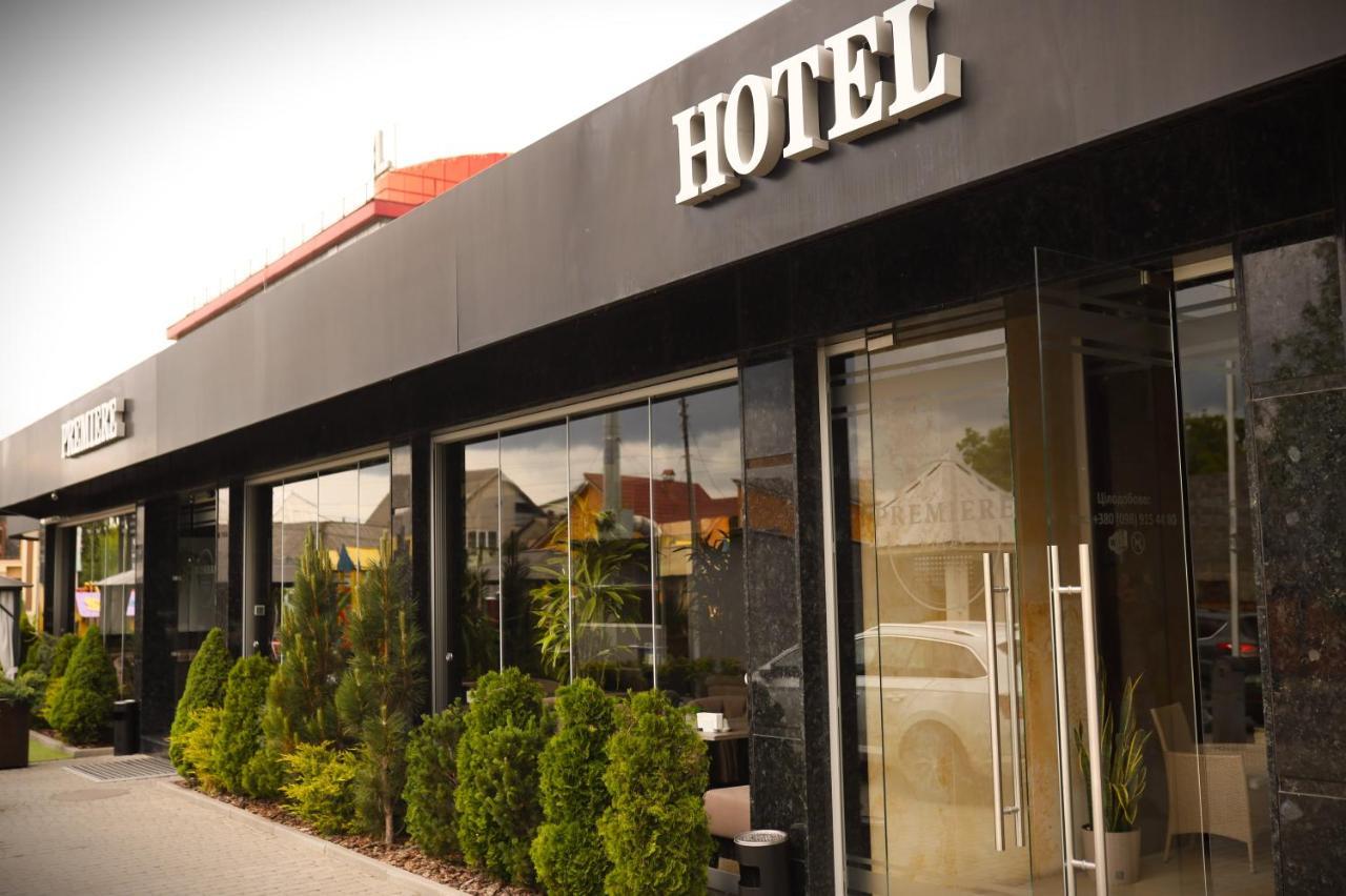 Premiere Hotel Khust Eksteriør bilde
